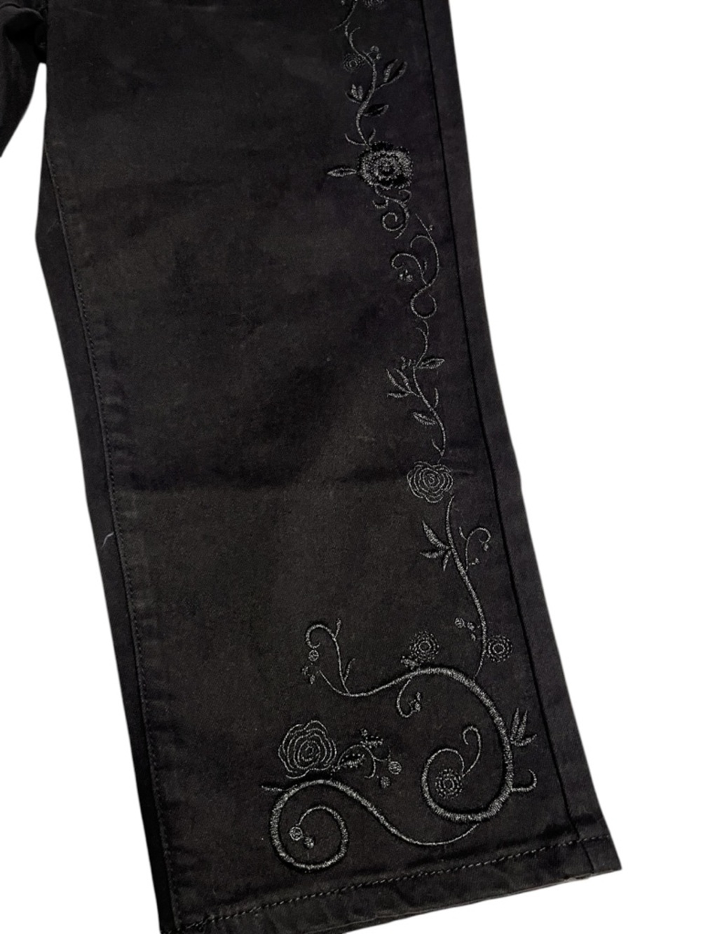 Earl Jeans Black Cropped Embroidered Capris Sz 10 - Picture 2 of 5